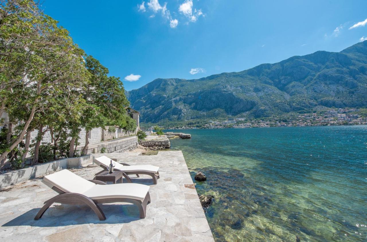 Seafront Apartment Kotor Exteriér fotografie